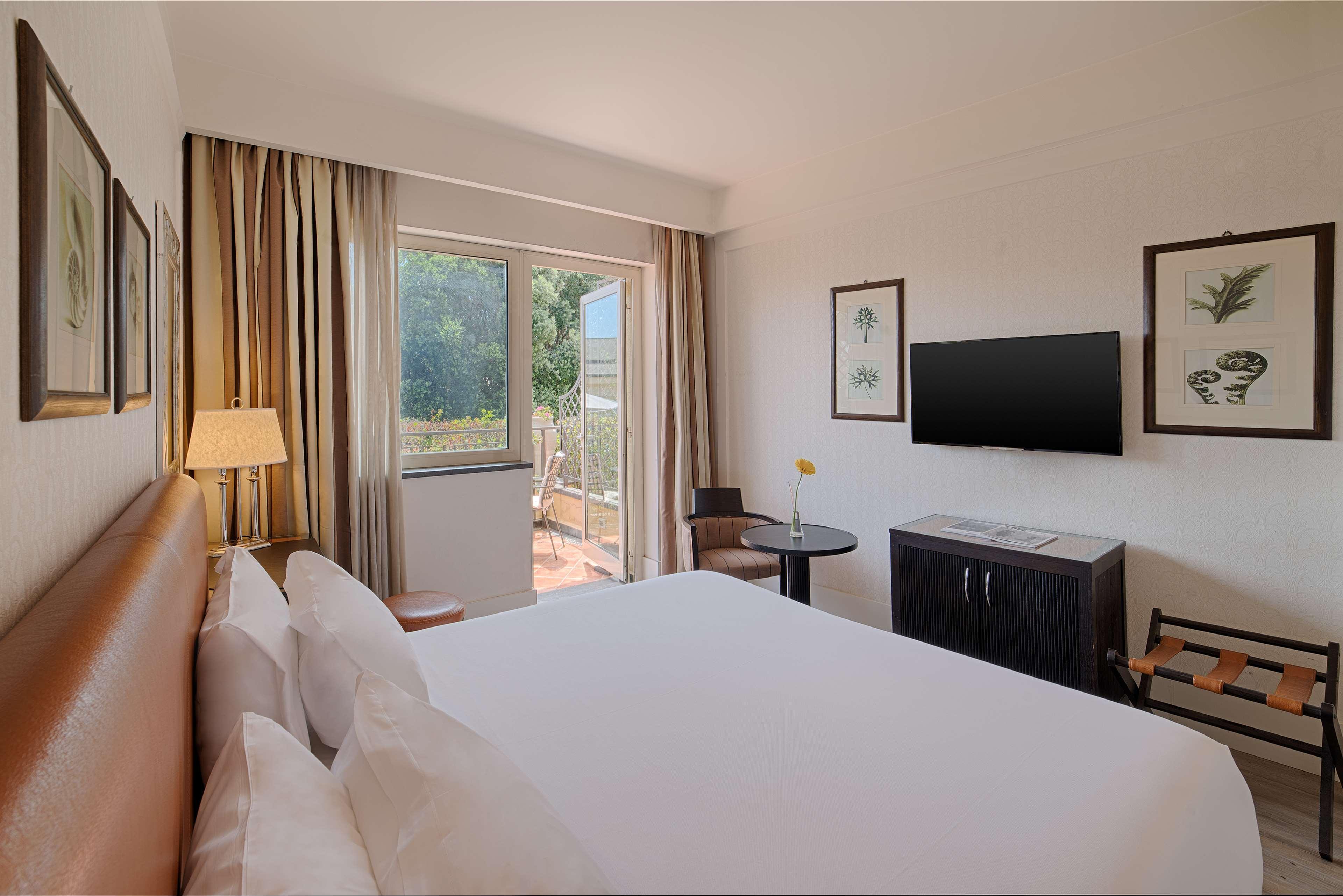 Hotel Nh Parco Degli Aragonesi