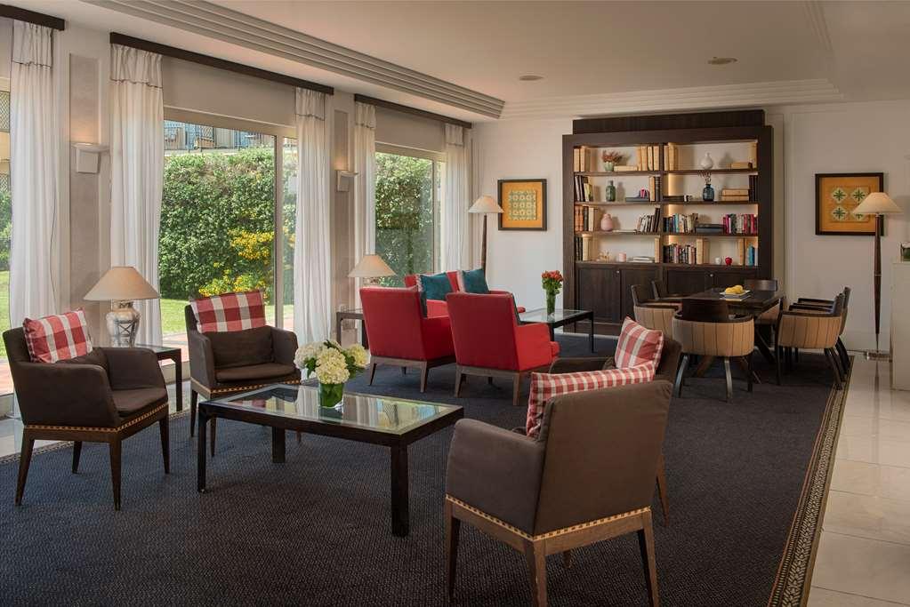 Hotel Nh Parco Degli Aragonesi 4*