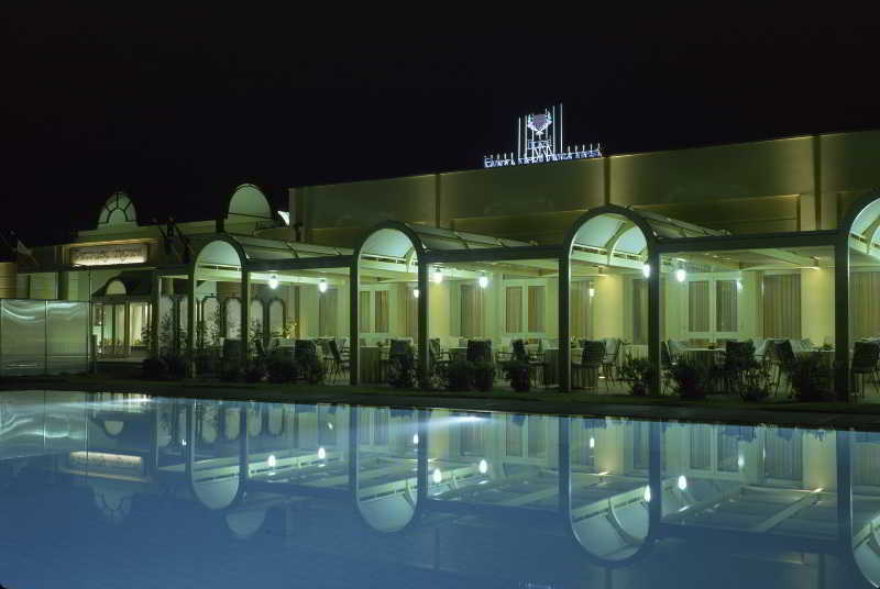 Hotel Nh Parco Degli Aragonesi