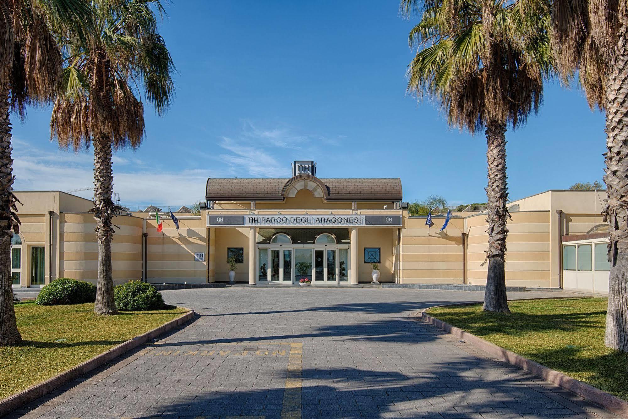 Nh Parco Degli Aragonesi Hotel